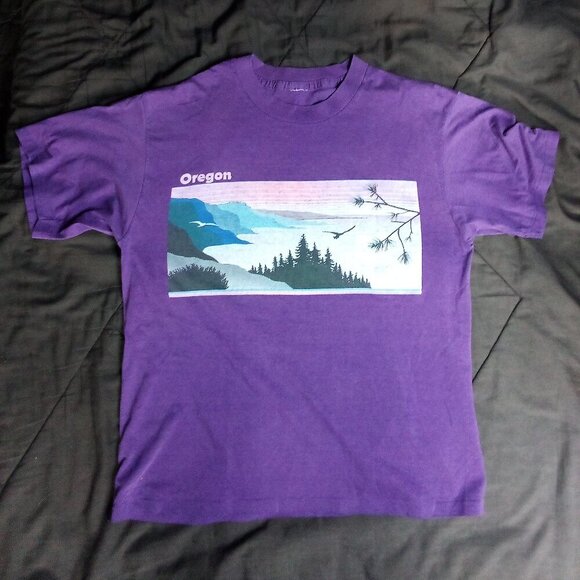 Vintage Oregon Coast Landscape T-Shirt - Picture 2 of 4
